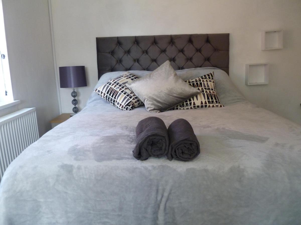 Cosy And Peaceful Maisonette With Terrace, คิดเดอร์มินสเตอร์ ภายนอก รูปภาพ