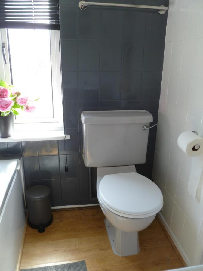 Cosy And Peaceful Maisonette With Terrace, คิดเดอร์มินสเตอร์ ภายนอก รูปภาพ